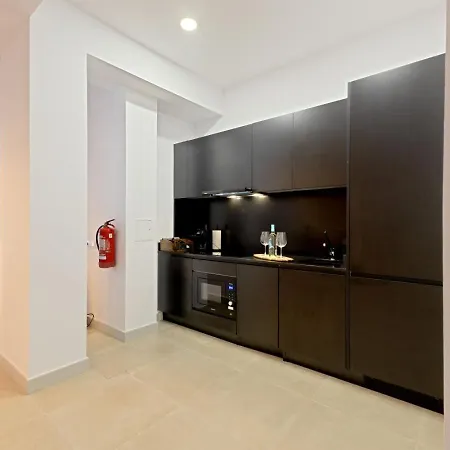 Modern With Patio And Two Bathrooms Ferienhaus Valencia