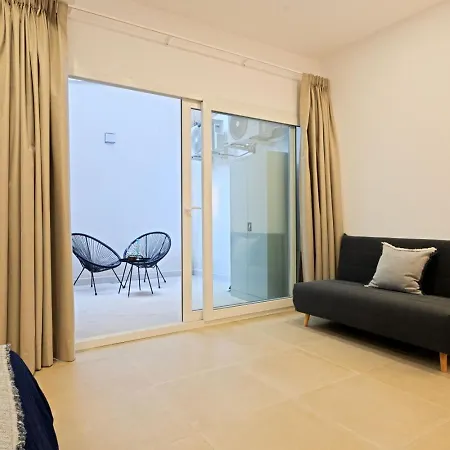 Ferienhaus Modern With Patio And Two Bathrooms Valencia